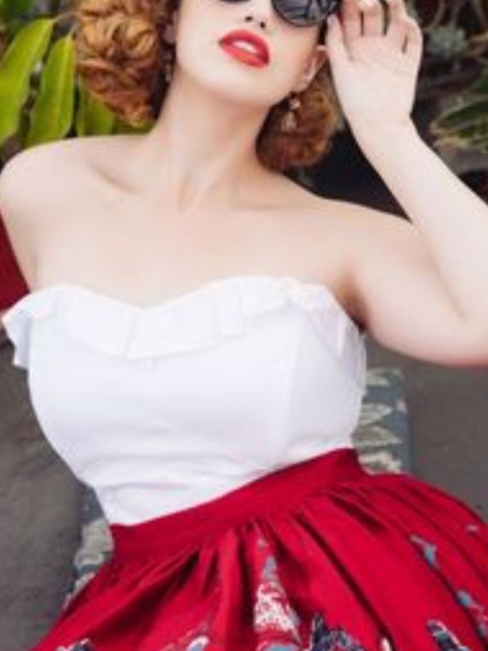 Dixiefried Pin Up Girl Clothing Laura Byrnes Strapless Ruffle Bustier White L